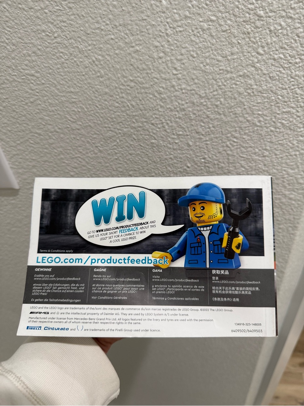 Lego Speed Champions Black and Teal Formula Race Car Booklet ONLY - Picture 2 of 2
